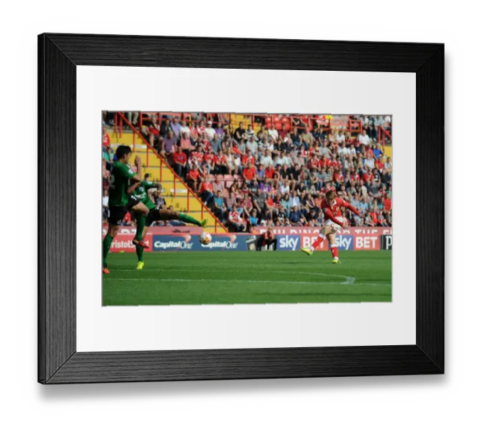 Framed Print : Luke Freeman's Shot for Bristol City Against Scunthorpe United, September 6, 2014 Framed Print : Luke Freeman's Shot for Bristol City Against Scunthorpe United, September 6, 2014