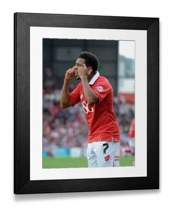 Framed Print : Korey Smith in Action: Bristol City vs Scunthorpe United, Sky Bet League One (September 6, 2014)