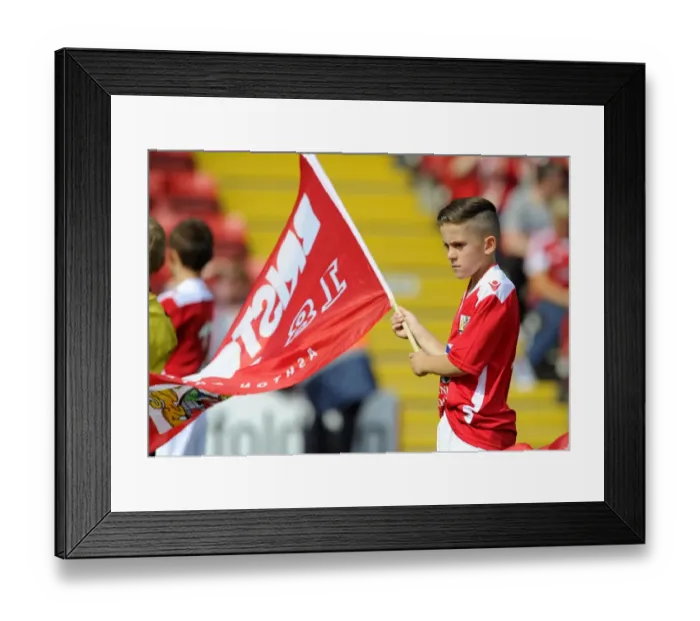 Framed Print : Bristol City FC Honors Scunthorpe United with Guard of Honor at Ashton Gate Framed Print : Bristol City FC Honors Scunthorpe United with Guard of Honor at Ashton Gate
