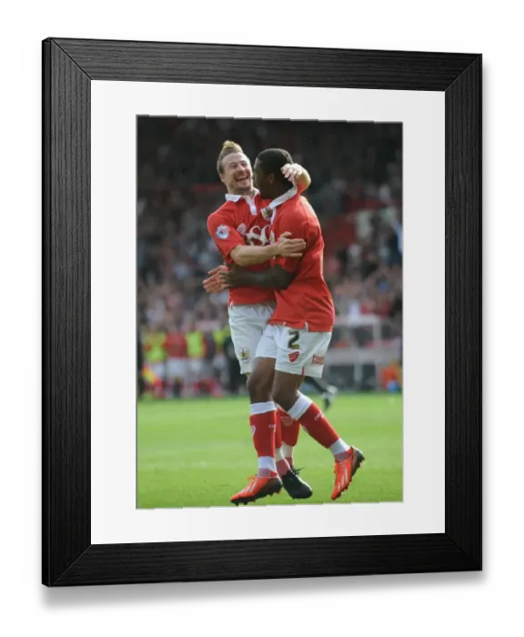 Framed Print : Bristol City's Mark Little and Wade Elliott Celebrate Goal Against Doncaster Rovers, Sky Bet League One, September 13, 2014 Framed Print : Bristol City's Mark Little and Wade Elliott Celebrate Goal Against Doncaster Rovers, Sky Bet League One, September 13, 2014
