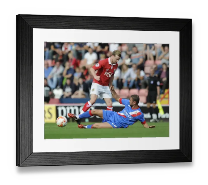 Framed Print : Intense Clash: Wade Elliott vs. Richard Wellens, Sky Bet League One, Bristol City vs. Doncaster Rovers Framed Print : Intense Clash: Wade Elliott vs. Richard Wellens, Sky Bet League One, Bristol City vs. Doncaster Rovers