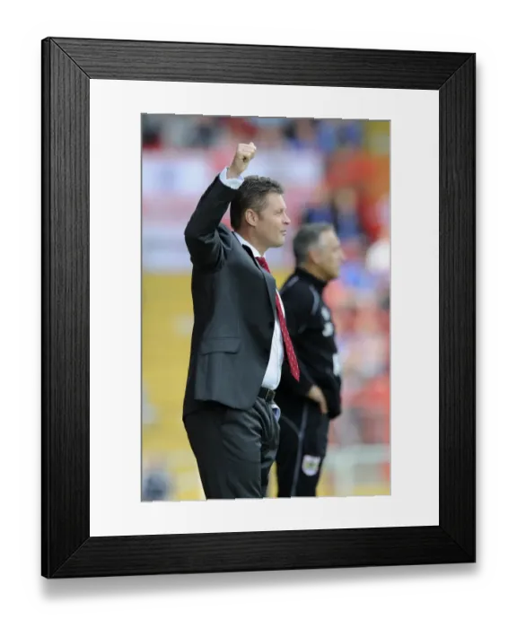 Framed Print : Steve Cotterill Leads Bristol City in Sky Bet League One Match against Doncaster Rovers, September 2014 Framed Print : Steve Cotterill Leads Bristol City in Sky Bet League One Match against Doncaster Rovers, September 2014