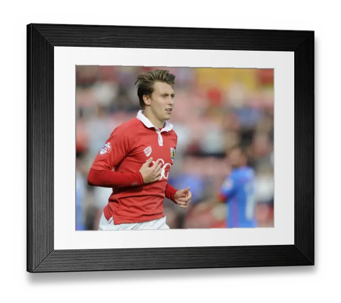 Framed Print : Bristol City's Luke Freeman in Action during Sky Bet League One Match against Doncaster Rovers Framed Print : Bristol City's Luke Freeman in Action during Sky Bet League One Match against Doncaster Rovers