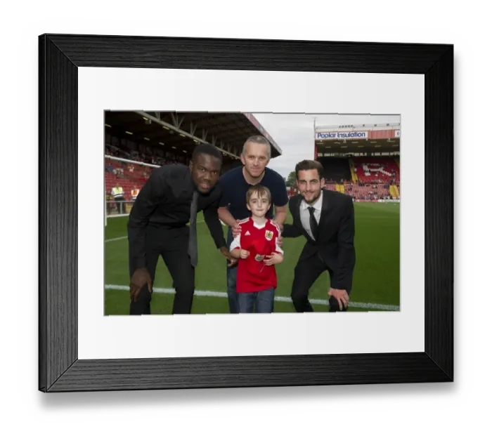 Framed Print : Bristol City vs Doncaster Rovers: Clash in Sky Bet League One at Ashton Gate (September 13, 2014) Framed Print : Bristol City vs Doncaster Rovers: Clash in Sky Bet League One at Ashton Gate (September 13, 2014)