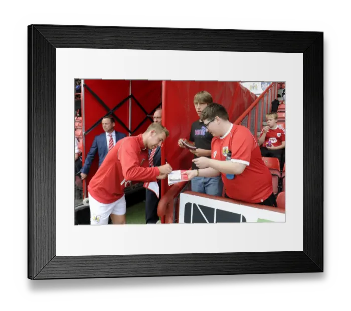 Framed Print : Scott Wagstaff of Bristol City Signing Autographs at Ashton Gate, 13 September 2014