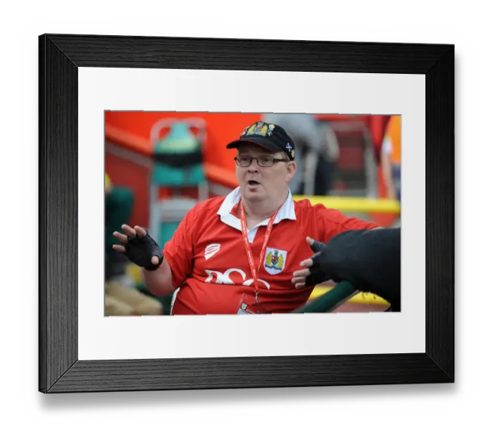 Framed Print : Passionate Bristol City Fans Pack Ashton Gate for Sky Bet League One Clash against Doncaster Rovers Framed Print : Passionate Bristol City Fans Pack Ashton Gate for Sky Bet League One Clash against Doncaster Rovers