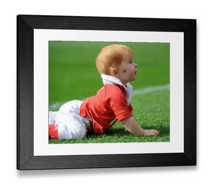 Framed Print : Thrilling Expression of a Young Bristol City Fan at the Sky Bet League One Match against Doncaster Rovers, September 13, 2014 Framed Print : Thrilling Expression of a Young Bristol City Fan at the Sky Bet League One Match against Doncaster Rovers, September 13, 2014