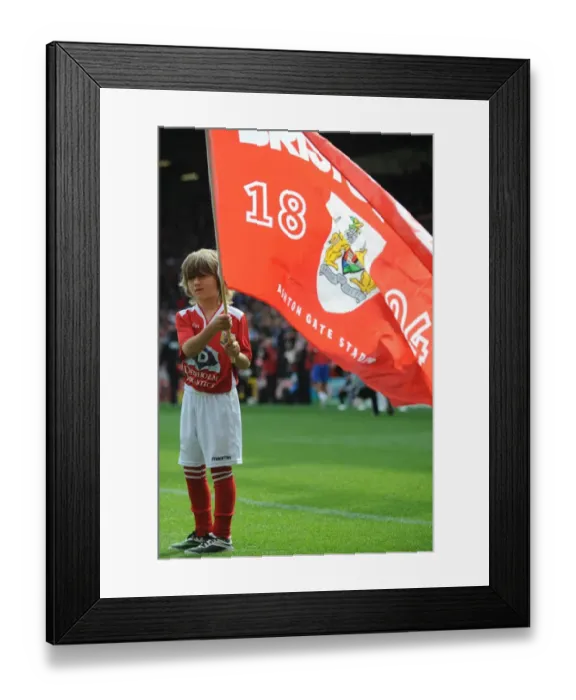 Framed Print : Bristol City FC: Flagbearers and Guard of Honor from Doncaster Rovers in Sky Bet League One Framed Print : Bristol City FC: Flagbearers and Guard of Honor from Doncaster Rovers in Sky Bet League One