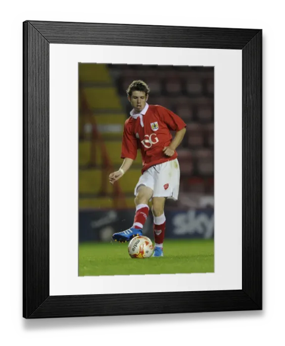 Framed Print : Tom Fry in Action: Bristol City U21s vs Crystal Palace U21s at Ashton Gate Framed Print : Tom Fry in Action: Bristol City U21s vs Crystal Palace U21s at Ashton Gate