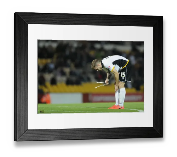 Framed Print : Dejected Michael O'Connor as Port Vale Suffer 0-3 Defeat to Bristol City Framed Print : Dejected Michael O'Connor as Port Vale Suffer 0-3 Defeat to Bristol City
