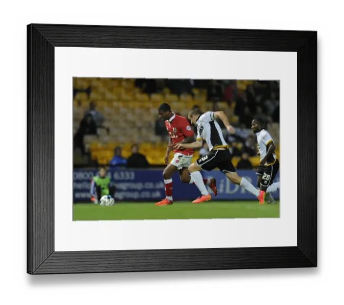 Framed Print : Bristol City's Mark Little Charges Down the Wing in Port Vale Clash Framed Print : Bristol City's Mark Little Charges Down the Wing in Port Vale Clash