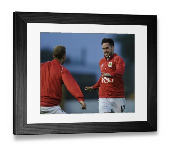 Framed Print : Greg Cunningham of Bristol City in Action Against Port Vale at Vale Park, September 16, 2014 Framed Print : Greg Cunningham of Bristol City in Action Against Port Vale at Vale Park, September 16, 2014