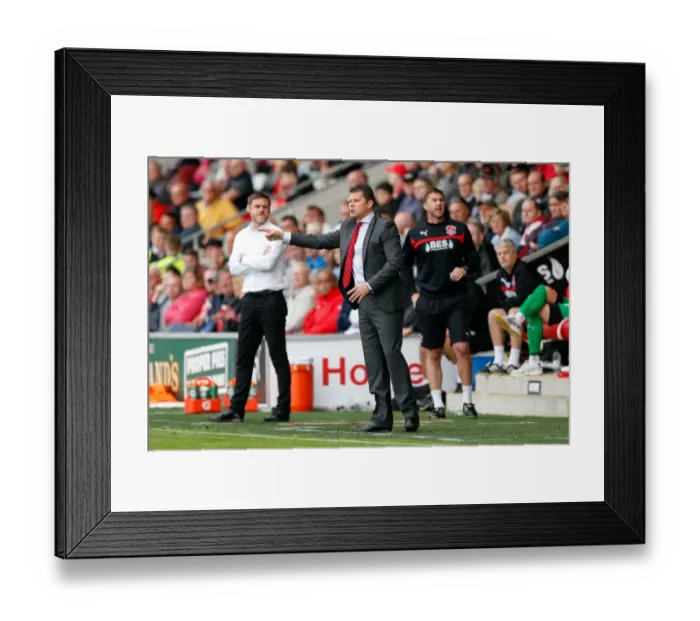 Framed Print : Manager Clash: Steve Cotterill of Bristol City and Graham Alexander of Fleetwood Lock Horns during Sky Bet League 1 Match Framed Print : Manager Clash: Steve Cotterill of Bristol City and Graham Alexander of Fleetwood Lock Horns during Sky Bet League 1 Match