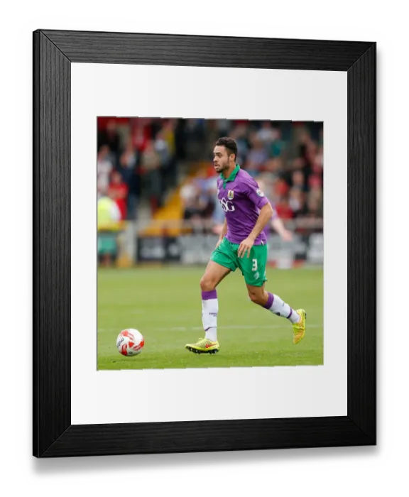 Framed Print : Derrick Williams in Action: Fleetwood Town vs. Bristol City, Sky Bet League 1 (2014) Framed Print : Derrick Williams in Action: Fleetwood Town vs. Bristol City, Sky Bet League 1 (2014)