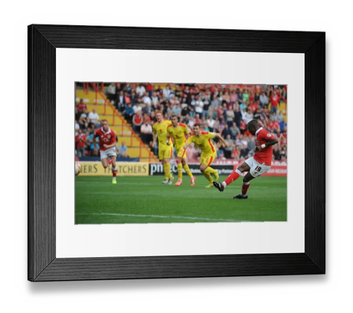 Framed Print : Bristol City's Kieran Agard Scores Penalty Against MK Dons in Sky Bet League One Action, September 2014