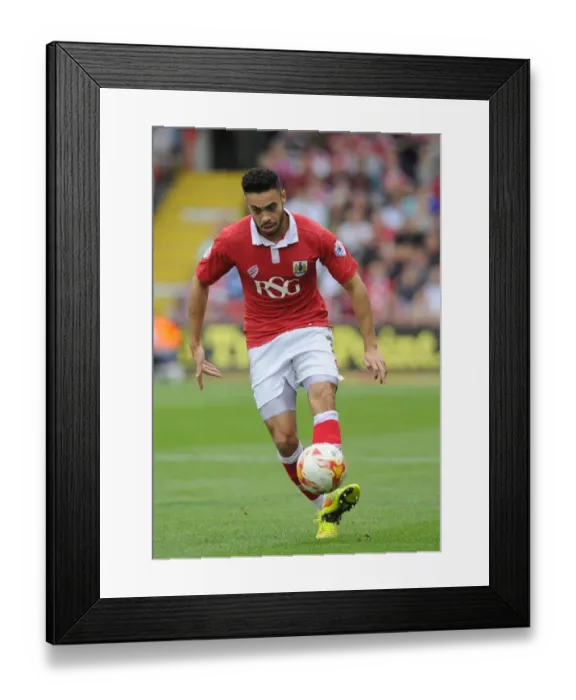 Framed Print : Bristol City's Derrick Williams in Action Against MK Dons, Sky Bet League One, 2014 Framed Print : Bristol City's Derrick Williams in Action Against MK Dons, Sky Bet League One, 2014