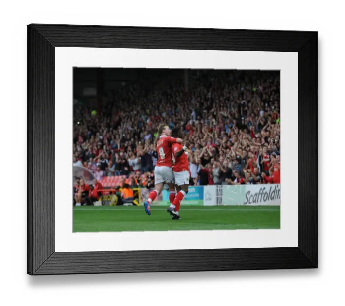 Framed Print : Agard and Elliott: Celebrating Victory for Bristol City Against MK Dons Framed Print : Agard and Elliott: Celebrating Victory for Bristol City Against MK Dons