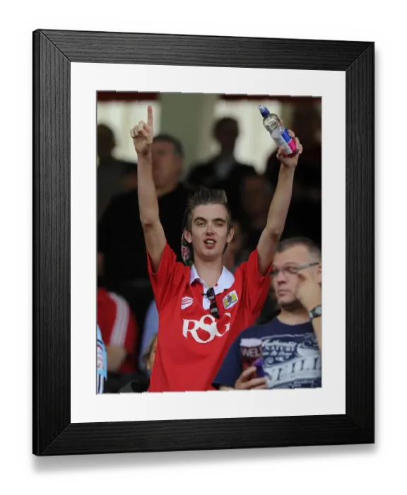 Framed Print : Bristol City vs MK Dons Clash in Sky Bet League One at Ashton Gate, September 2014 Framed Print : Bristol City vs MK Dons Clash in Sky Bet League One at Ashton Gate, September 2014