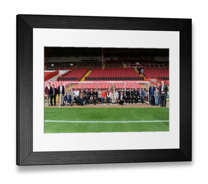 Framed Print : Bristol City vs Chesterfield: Sky Bet League One Clash at Ashton Gate Framed Print : Bristol City vs Chesterfield: Sky Bet League One Clash at Ashton Gate