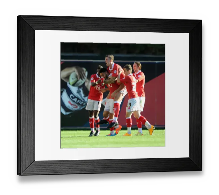 Framed Print : Derrick Williams Scores the Thrilling Winning Goal for Bristol City Against Chesterfield Framed Print : Derrick Williams Scores the Thrilling Winning Goal for Bristol City Against Chesterfield