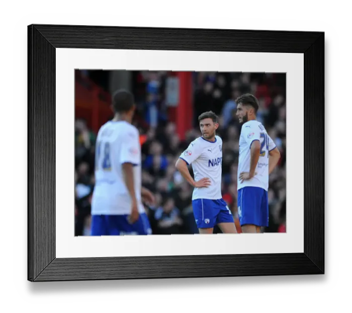 Framed Print : Bristol City Leads 3-2: Jay O'Shea's Disappointed Expression at Ashton Gate, Sky Bet League One, 11 / 10 / 2014 Framed Print : Bristol City Leads 3-2: Jay O'Shea's Disappointed Expression at Ashton Gate, Sky Bet League One, 11 / 10 / 2014
