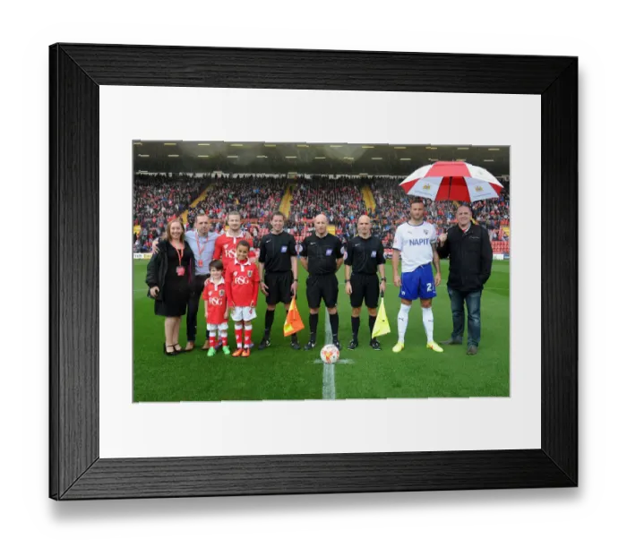 Framed Print : Bristol City vs Chesterfield Rivalry: A Football Battle at Ashton Gate, 11 / 10 / 2014 Framed Print : Bristol City vs Chesterfield Rivalry: A Football Battle at Ashton Gate, 11 / 10 / 2014