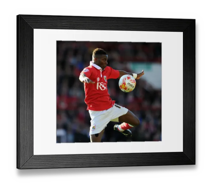Framed Print : Bristol City's Kieran Agard in Action during Sky Bet League One Clash against Chesterfield at Ashton Gate