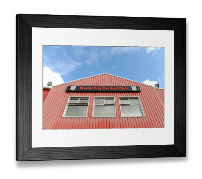 Framed Print : Bristol City vs Chesterfield: A Football Rivalry at Ashton Gate Framed Print : Bristol City vs Chesterfield: A Football Rivalry at Ashton Gate