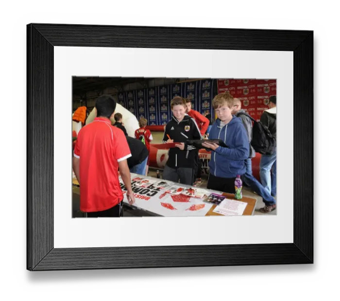 Framed Print : Bristol City vs Chesterfield: A Football Rivalry in Sky Bet League One at Ashton Gate Framed Print : Bristol City vs Chesterfield: A Football Rivalry in Sky Bet League One at Ashton Gate