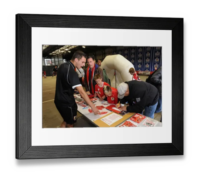 Framed Print : Thrilling Sky Bet League One Showdown: Bristol City vs Chesterfield at Ashton Gate Framed Print : Thrilling Sky Bet League One Showdown: Bristol City vs Chesterfield at Ashton Gate