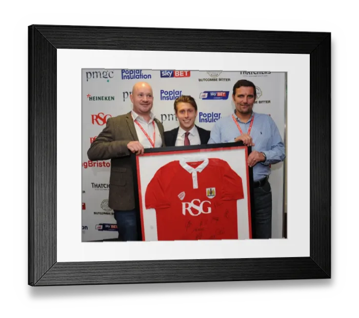 Framed Print : Man of the Match: Dougie Allward's Triumph at Ashton Gate (11 / 10 / 2014) - Bristol City FC vs. Chesterfield, Sky Bet League One