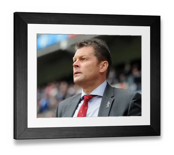 Framed Print : Steve Cotterill Leads Bristol City in Sky Bet League One Clash at Ricoh Arena