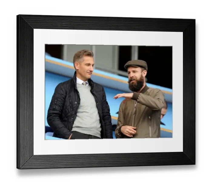 Framed Print : Bristol City vs Coventry City: Louis Carey's Return to Ricoh Arena