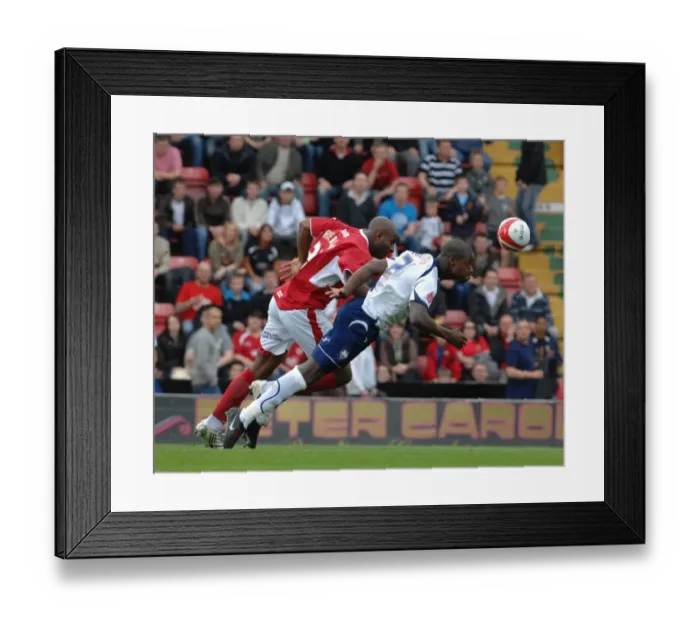 Framed Print : Dele Adebola in Action: Bristol City vs Preston North End Framed Print : Dele Adebola in Action: Bristol City vs Preston North End