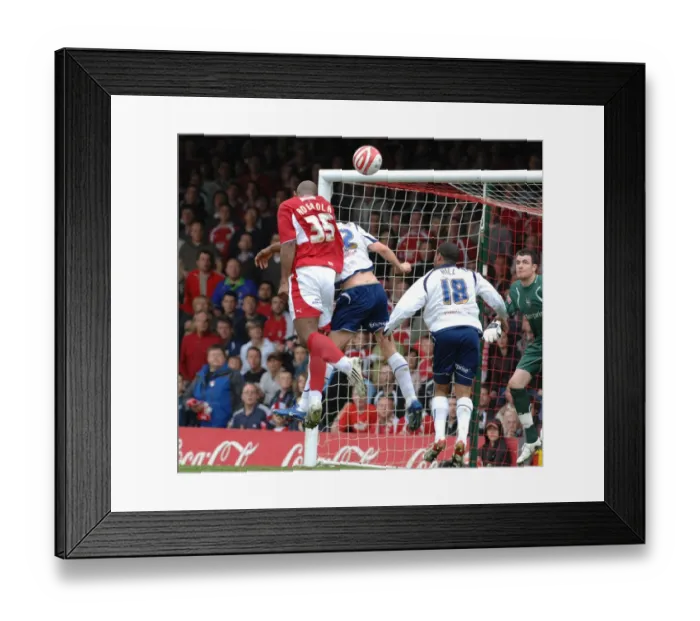 Framed Print : Bristol City vs Preston North End: Dele Adebola in Action Framed Print : Bristol City vs Preston North End: Dele Adebola in Action