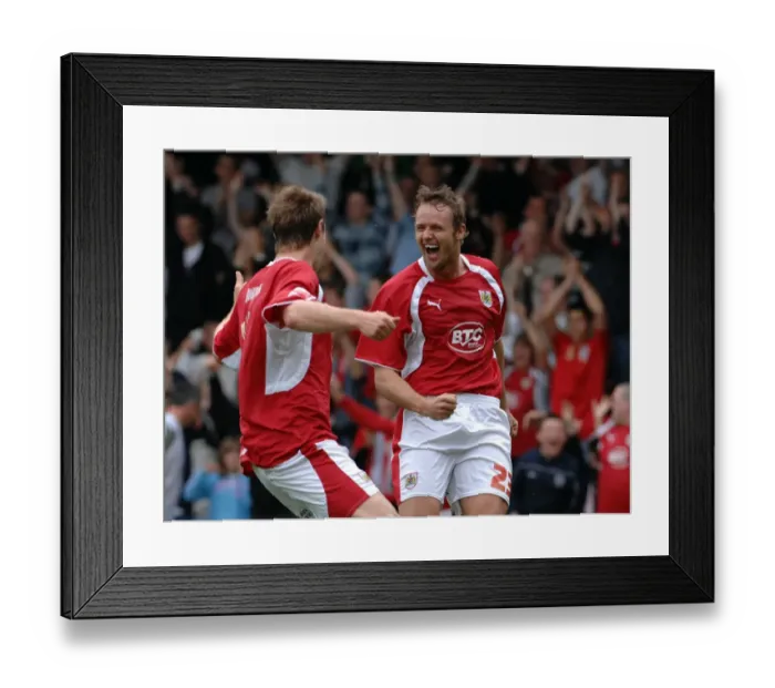 Framed Print : Lee Trundle David Noble Celebration