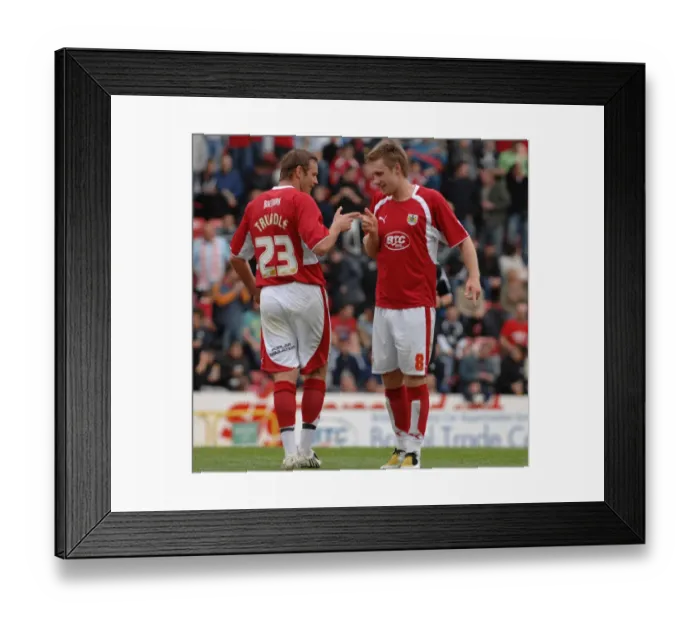Framed Print : David Noble Lee Trundle's Euphoric Goal Celebration vs Preston North End (Bristol City) Framed Print : David Noble Lee Trundle's Euphoric Goal Celebration vs Preston North End (Bristol City)