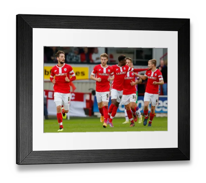 Framed Print : Barnsley vs. Bristol City: Sam Winnall Scores the Equalizer Framed Print : Barnsley vs. Bristol City: Sam Winnall Scores the Equalizer