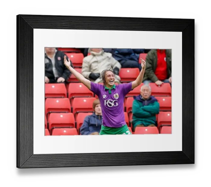 Framed Print : Luke Ayling Stuns Barnsley: Early Goal Gives Bristol City the Edge at Oakwell Stadium, 2014 Framed Print : Luke Ayling Stuns Barnsley: Early Goal Gives Bristol City the Edge at Oakwell Stadium, 2014