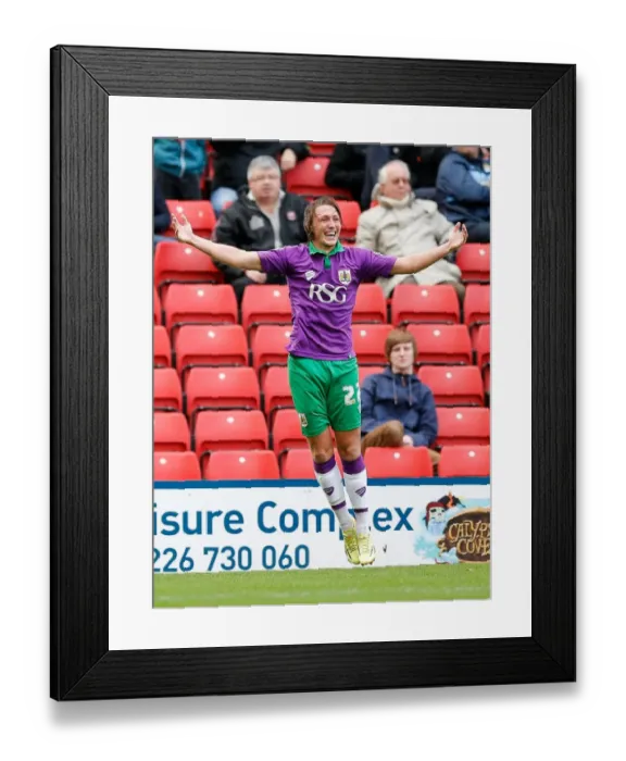 Framed Print : Luke Ayling's Stunner: The Opening Goal in Bristol City's Victory over Barnsley (October 2014) Framed Print : Luke Ayling's Stunner: The Opening Goal in Bristol City's Victory over Barnsley (October 2014)