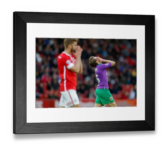 Framed Print : Luke Freeman's Disappointed Reaction After Narrow Miss for Bristol City vs Barnsley, 2014 Framed Print : Luke Freeman's Disappointed Reaction After Narrow Miss for Bristol City vs Barnsley, 2014