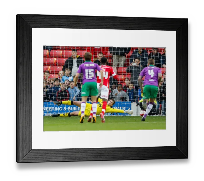 Framed Print : Barnsley's Penalty Stuns Bristol City: Frank Fielding Dives the Wrong Way as Conor Hourihane Scores