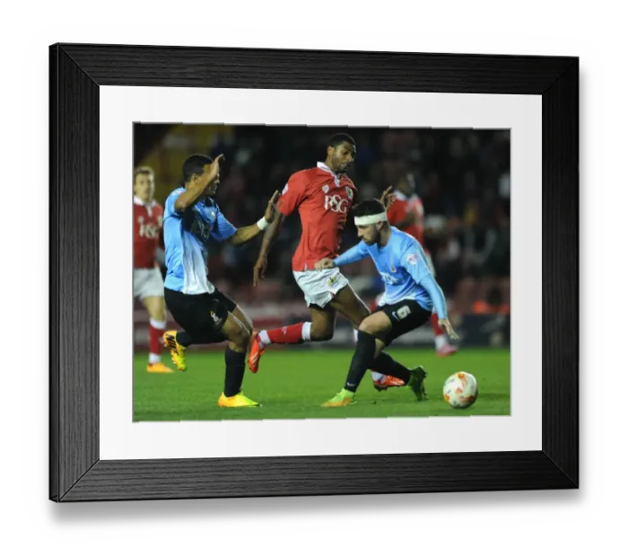 Framed Print : Mark Little in Action: Bristol City vs Bradford City, October 2014 Framed Print : Mark Little in Action: Bristol City vs Bradford City, October 2014
