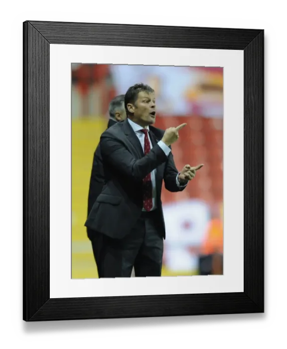 Framed Print : Steve Cotterill Leads Bristol City in Sky Bet League One Clash Against Bradford City, 2014 Framed Print : Steve Cotterill Leads Bristol City in Sky Bet League One Clash Against Bradford City, 2014