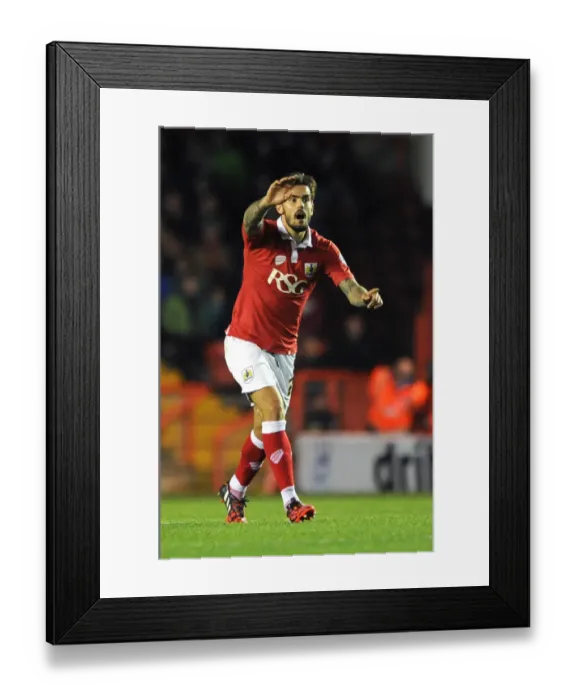 Framed Print : Bristol City vs Bradford City: Marlon Pack in Action at Ashton Gate, October 2014 Framed Print : Bristol City vs Bradford City: Marlon Pack in Action at Ashton Gate, October 2014