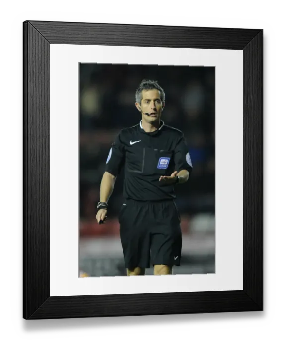 Framed Print : Bristol City vs Bradford City: Darren Bond Referees the Action at Ashton Gate, October 2014 Framed Print : Bristol City vs Bradford City: Darren Bond Referees the Action at Ashton Gate, October 2014