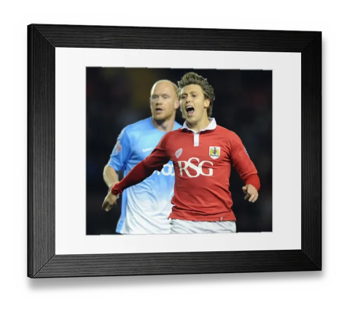 Framed Print : Bristol City's Luke Freeman in Action during Sky Bet League One Match against Bradford City Framed Print : Bristol City's Luke Freeman in Action during Sky Bet League One Match against Bradford City