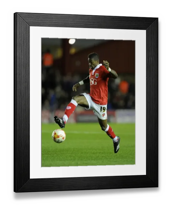 Framed Print : Bristol City's Kieran Agard in Action Against Bradford City, October 2014 Framed Print : Bristol City's Kieran Agard in Action Against Bradford City, October 2014