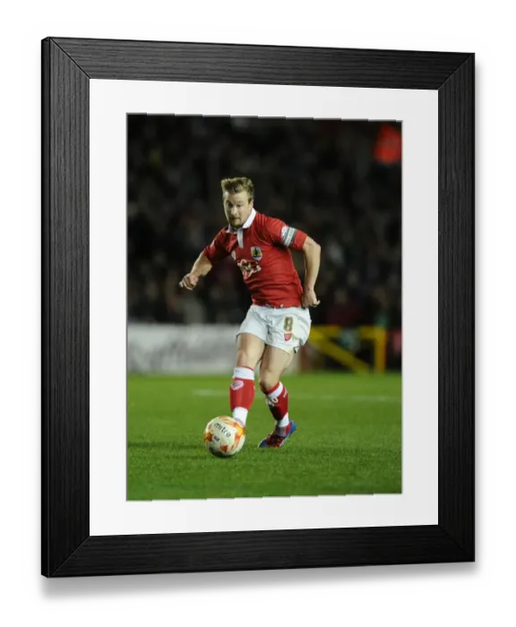 Framed Print : Wade Elliott in Action: Bristol City vs Bradford City, October 2014 Framed Print : Wade Elliott in Action: Bristol City vs Bradford City, October 2014