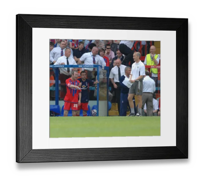 Framed Print : Bristol City vs. Crystal Palace: Play-Off Semifinal First Leg - Season 07-08 (Crystal Palace Home Game) Framed Print : Bristol City vs. Crystal Palace: Play-Off Semifinal First Leg - Season 07-08 (Crystal Palace Home Game)